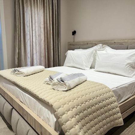 Hotel Kseal Përmet Exteriör bild