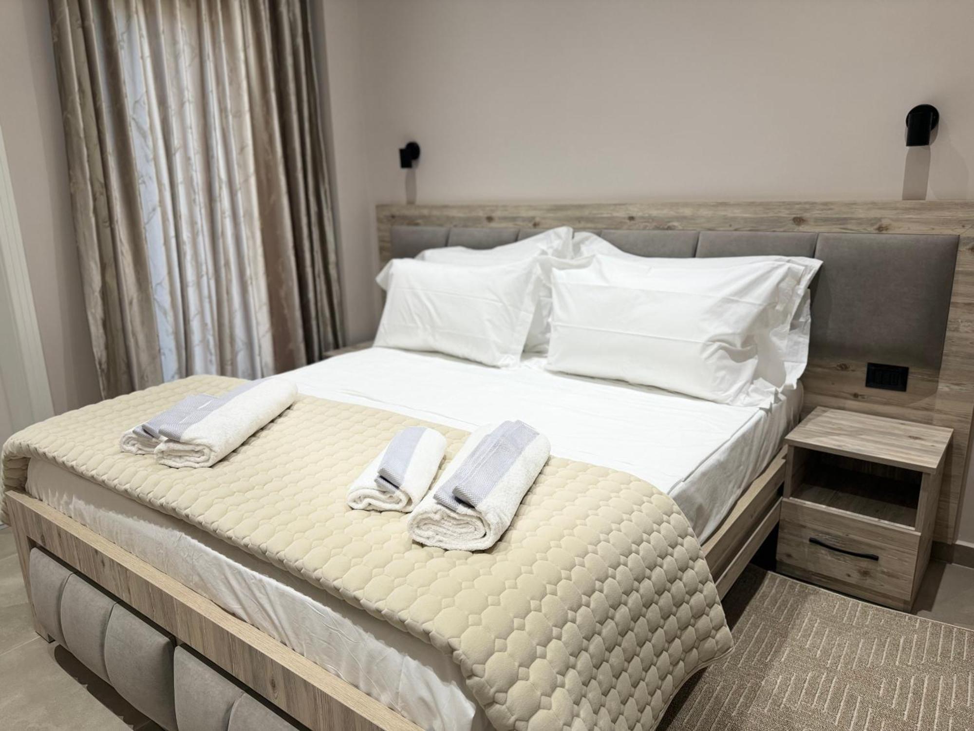 Hotel Kseal Përmet Exteriör bild