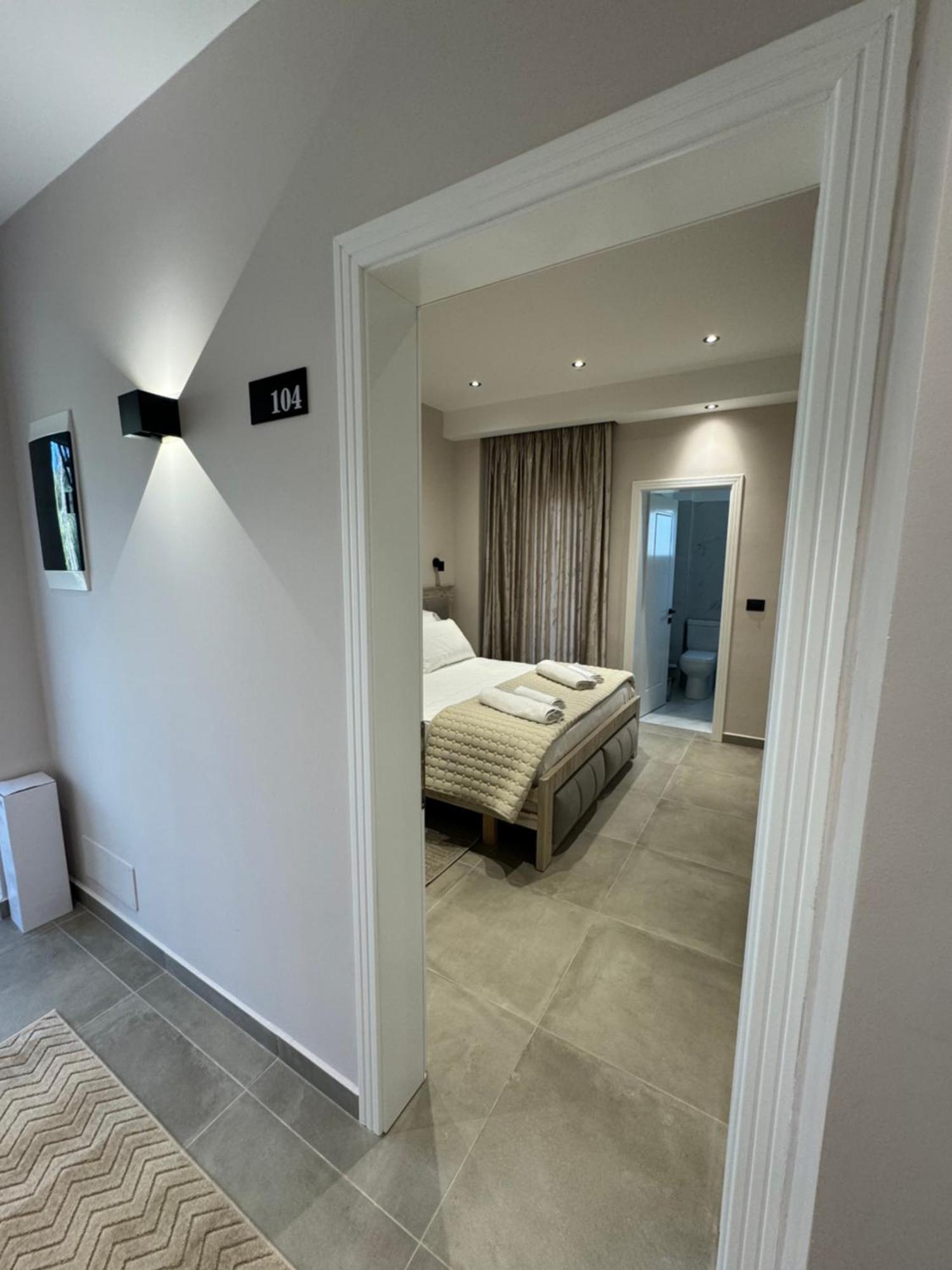 Hotel Kseal Përmet Exteriör bild