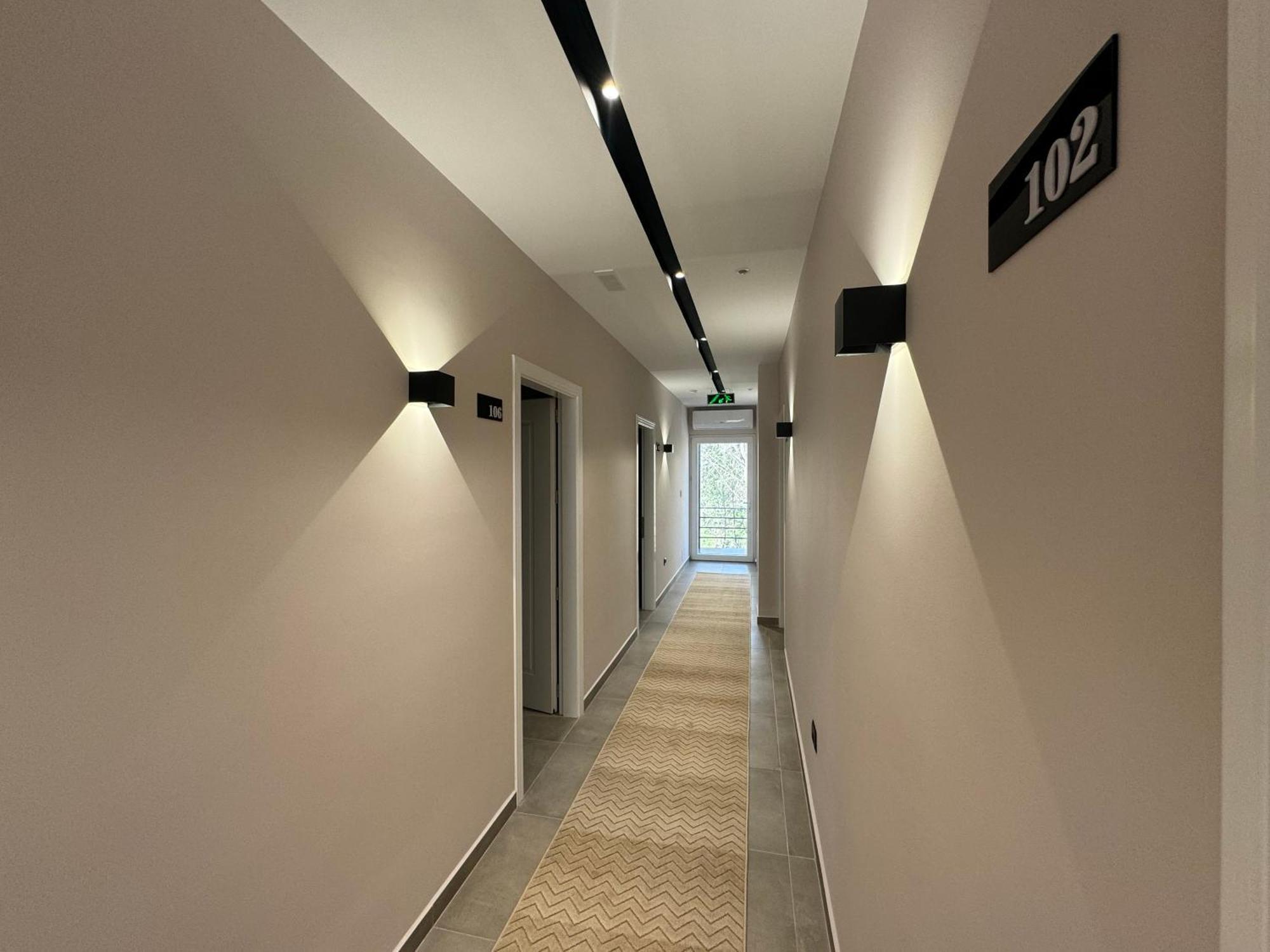 Hotel Kseal Përmet Exteriör bild